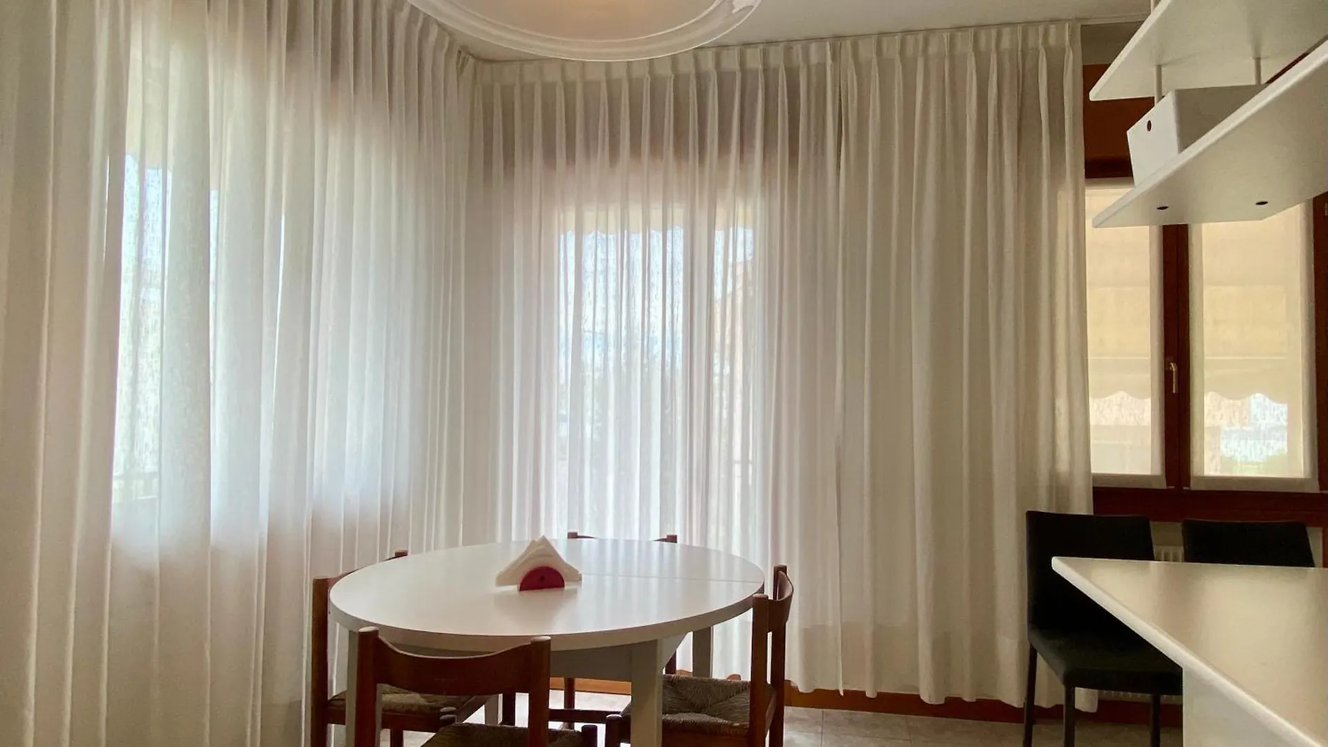 Apartment Appartamento Con Due Camere Nei Pressi Di Piazza Mazzini Lido di Jesolo